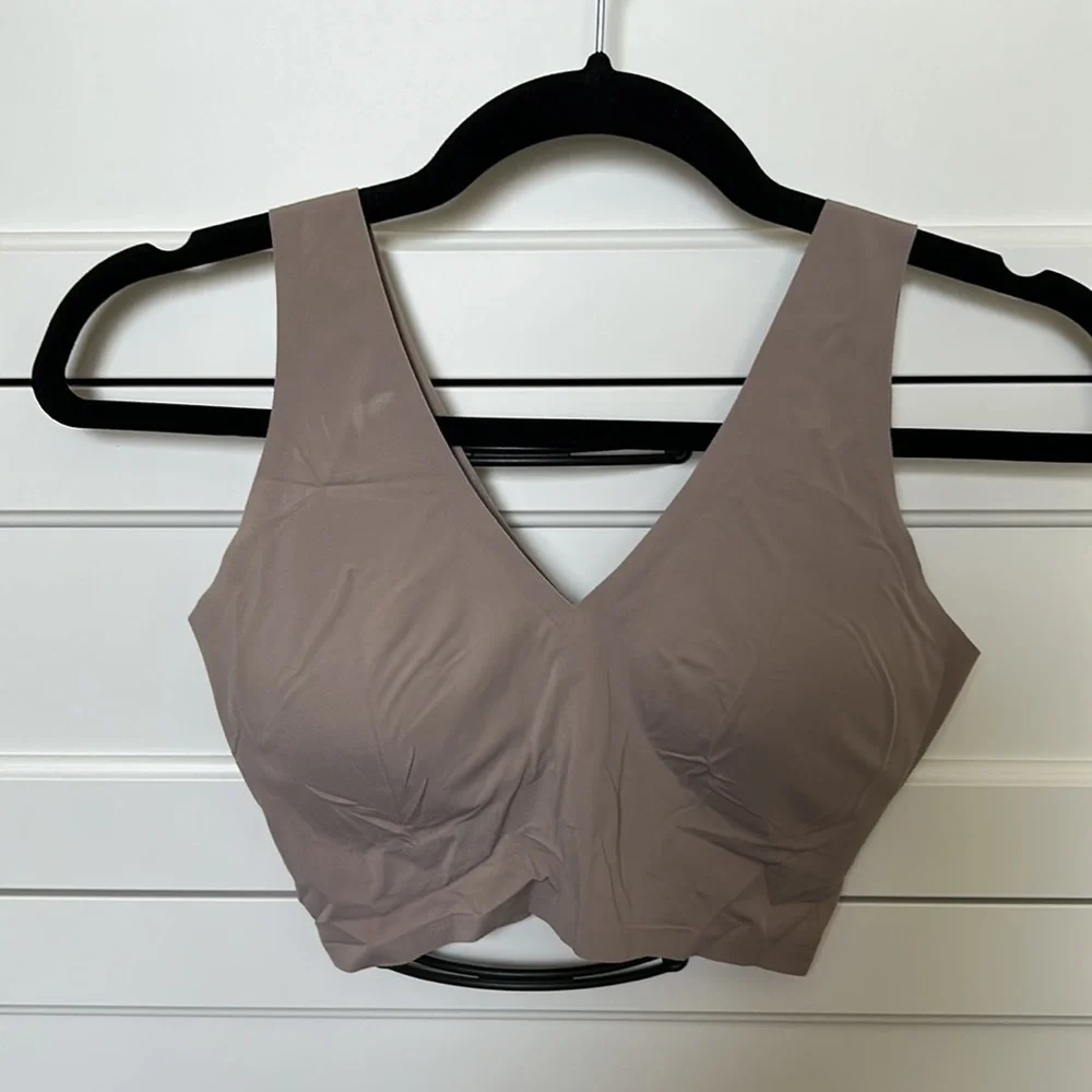 True & Co Body Boost Bra - Tan M - Picture 2 of 6
